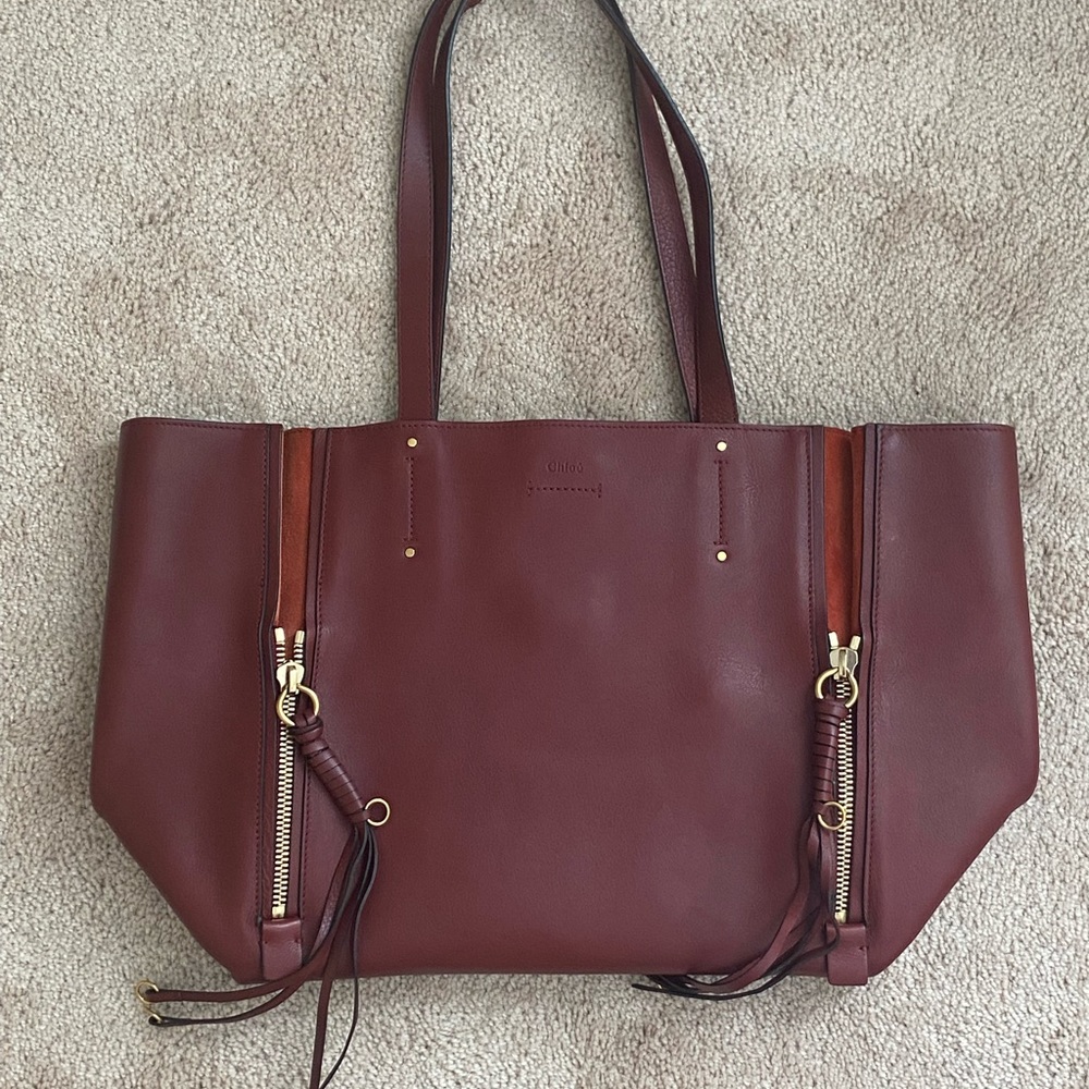 Chloe Milo Shopping Tote
